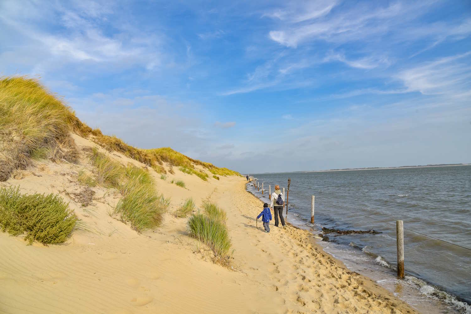 Spaziergänger in Odde im Naturschutgebiet